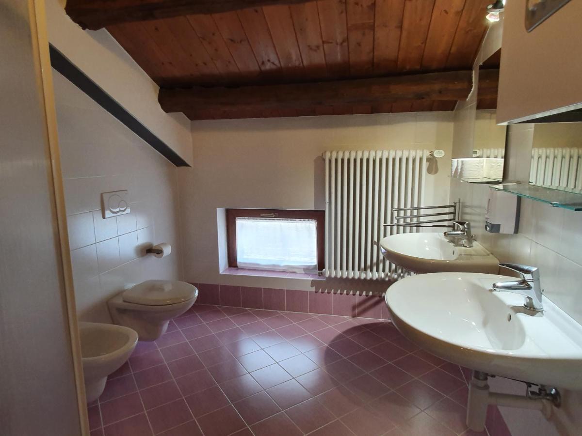 Fondazione Lucia De Conz Hostel San Gregorio nelle Alpi Buitenkant foto