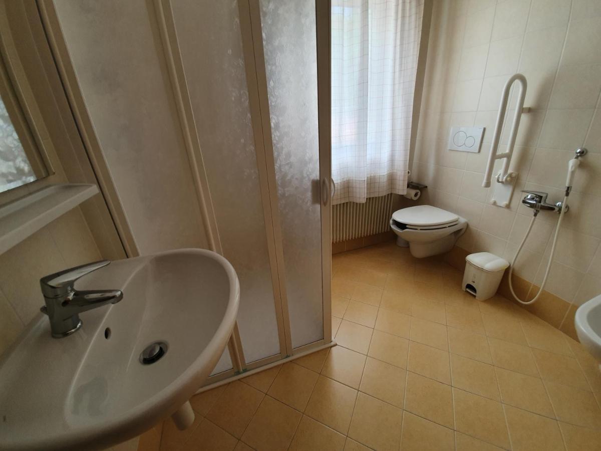 Fondazione Lucia De Conz Hostel San Gregorio nelle Alpi Buitenkant foto